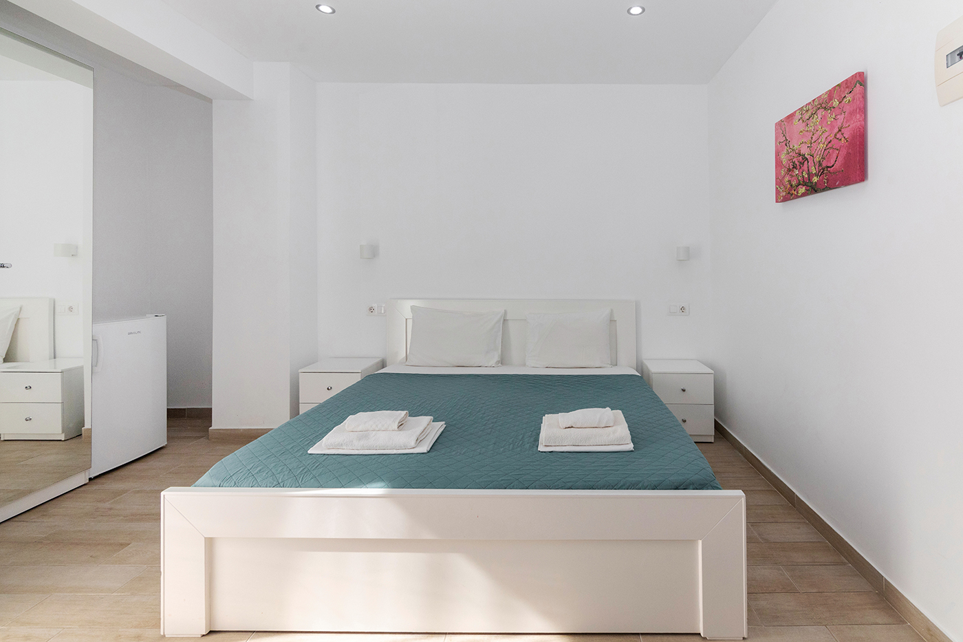 Agelina Room 6 _04