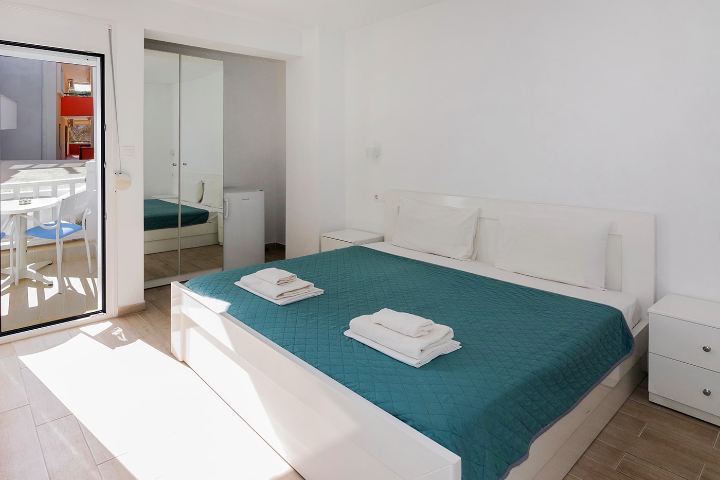 Agelina Room 6 _12-min