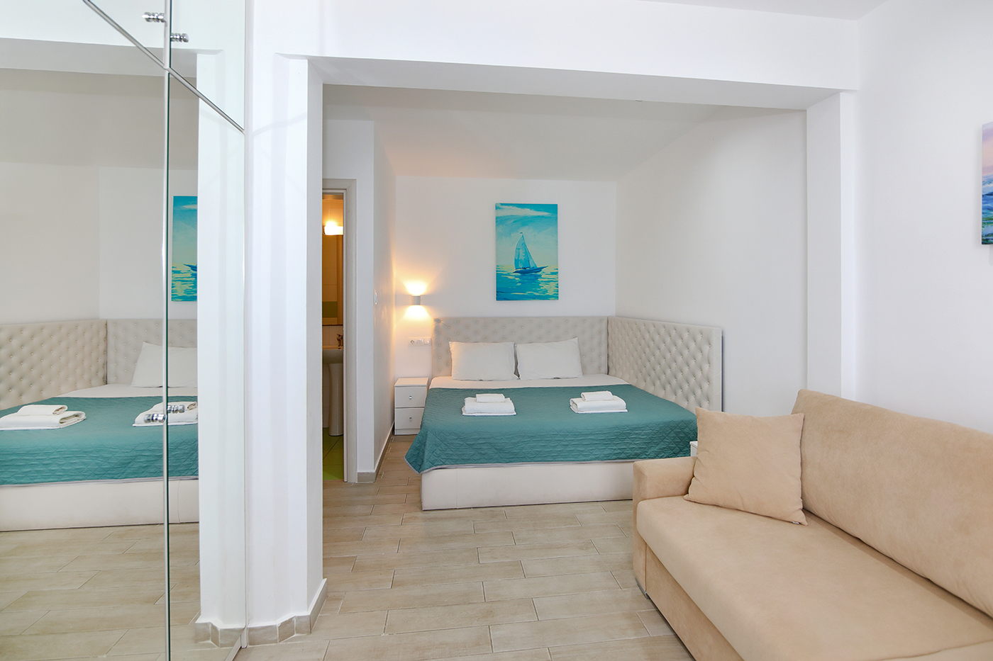 Agelina Room 2 _03